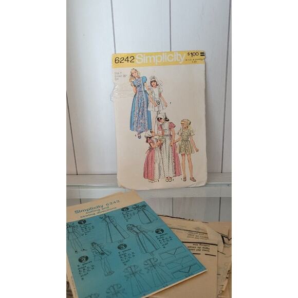 Mixed Lot Sewing Patterns Kids Women Costume McCalls Simplicity 1974-2007 - Picture 1 of 16